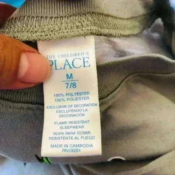 Childrens place gray black dinosaur PJ set Youth size 6-7 - Picture 6 of 6